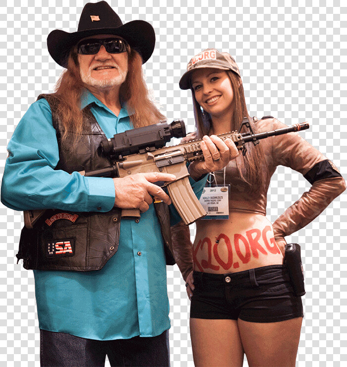 Willie Holding His Rifle With A T14 Thermal Scope Mounted   Gun Barrel  HD Png DownloadTransparent PNG