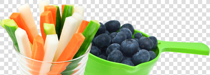 Una Taza De Zanahorias Picadas  Pepino Y Jícama Y Una   Veggie Sticks  HD Png DownloadTransparent PNG