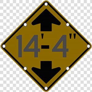 Ts40 Flashing Low Clearance With Arrows Sign Night   Low Clearance Sign  HD Png Download