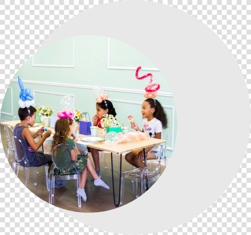 Children At Birthday Party Table   Kitchen  amp  Dining Room Table  HD Png DownloadTransparent PNG