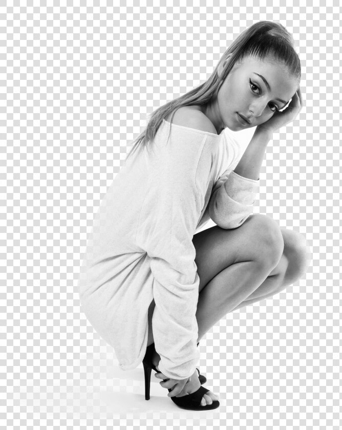 A Highly Energetic Tribute To The Princess Of Pop    Ariana Grande Sitting Transparent  HD Png DownloadTransparent PNG