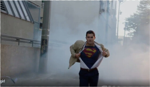 Em Supergirl   Superman Chama Atenção Em Novo Trailer   Leather Jacket  HD Png DownloadTransparent PNG